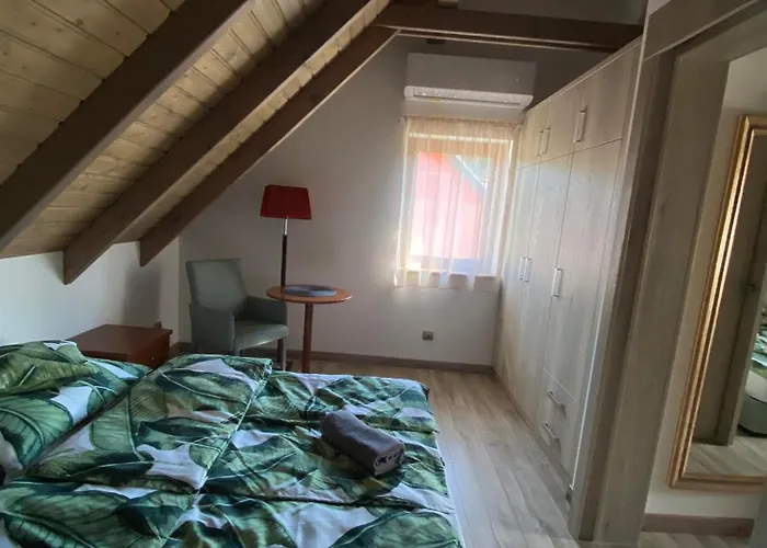 Abrahamhegyi Nyaralohaz